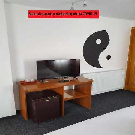 Tranzitrooms Бухарест Экстерьер фото