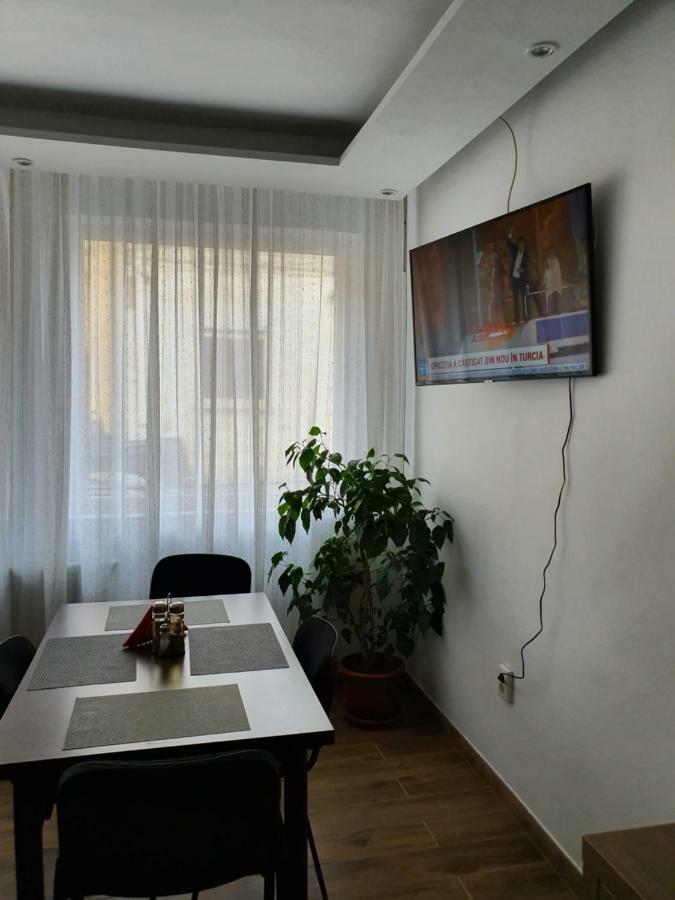 Tranzitrooms Бухарест Экстерьер фото